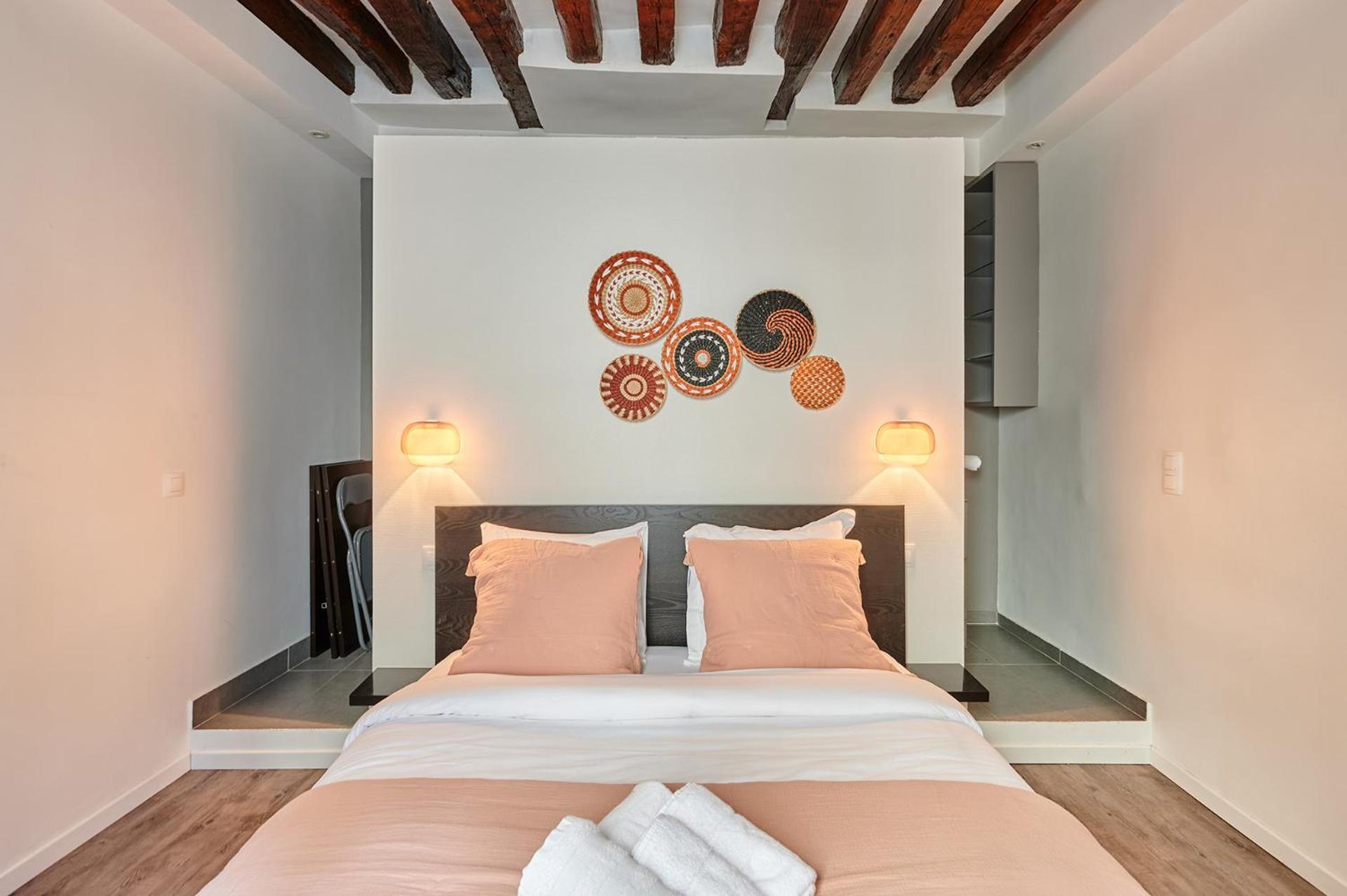 Apartment Center Of Paris By Studio Prestige Luaran gambar
